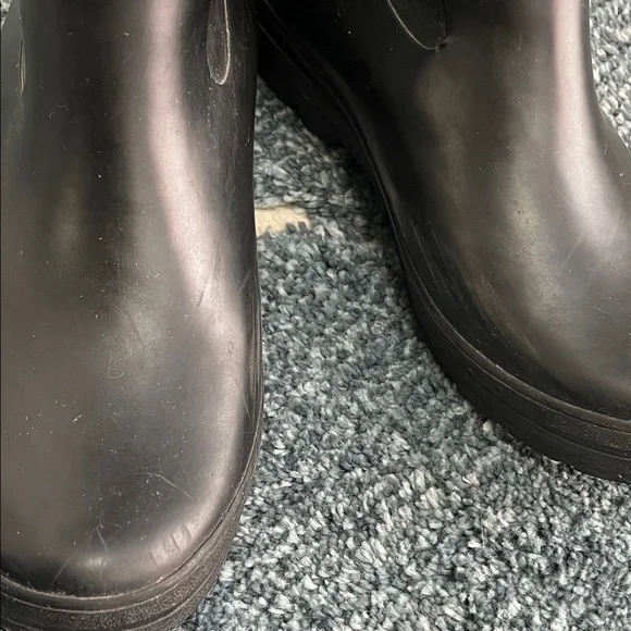 Helly Hansen Black Rain Boots - Picture 8 of 8